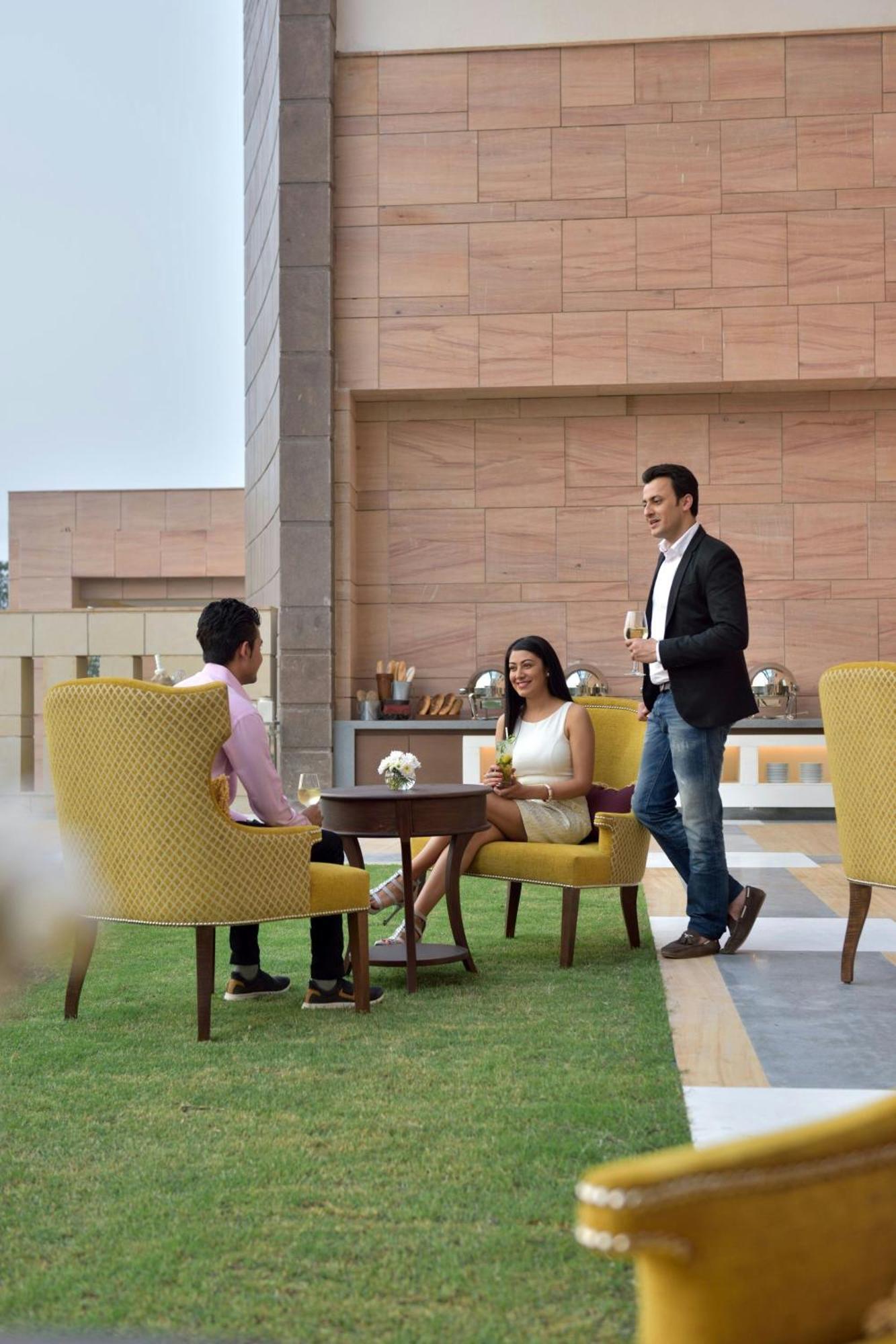 Courtyard By Marriott Raipur Hotel Luaran gambar