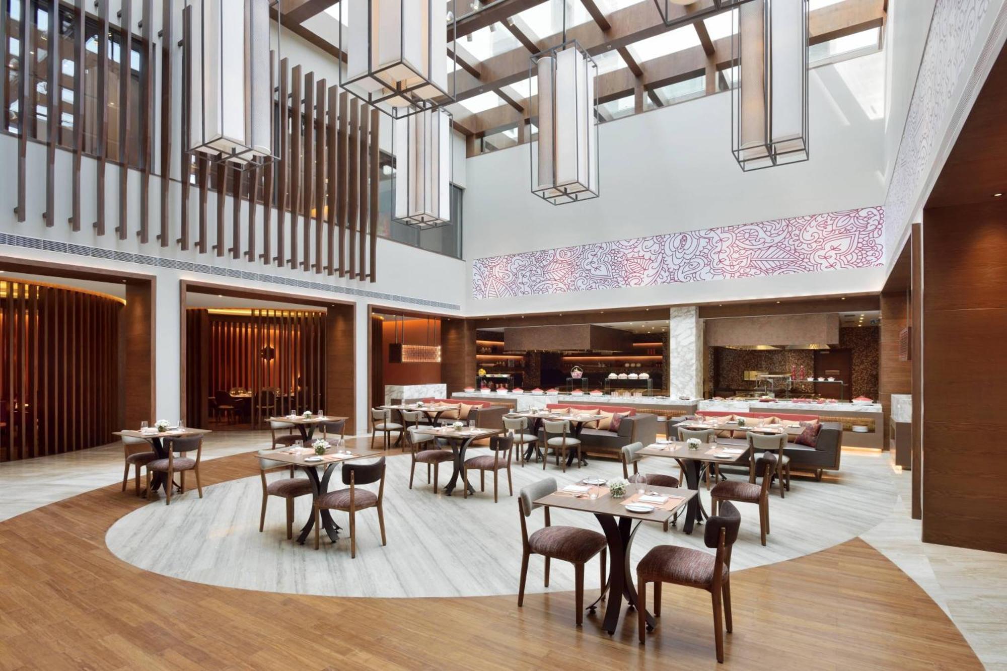 Courtyard By Marriott Raipur Hotel Luaran gambar