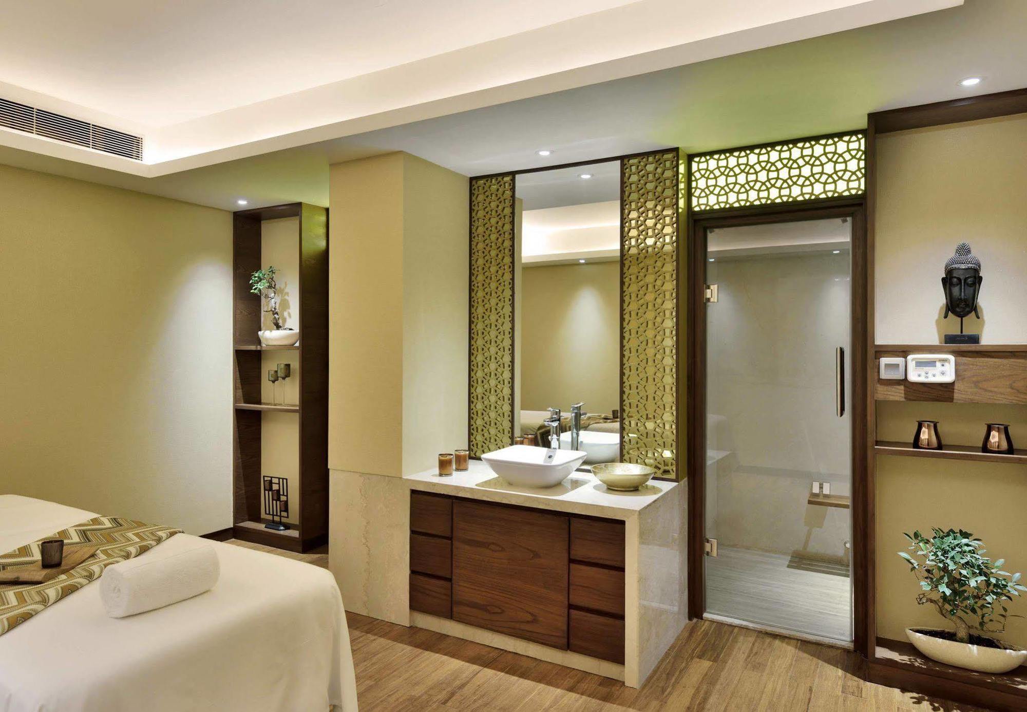 Courtyard By Marriott Raipur Hotel Luaran gambar