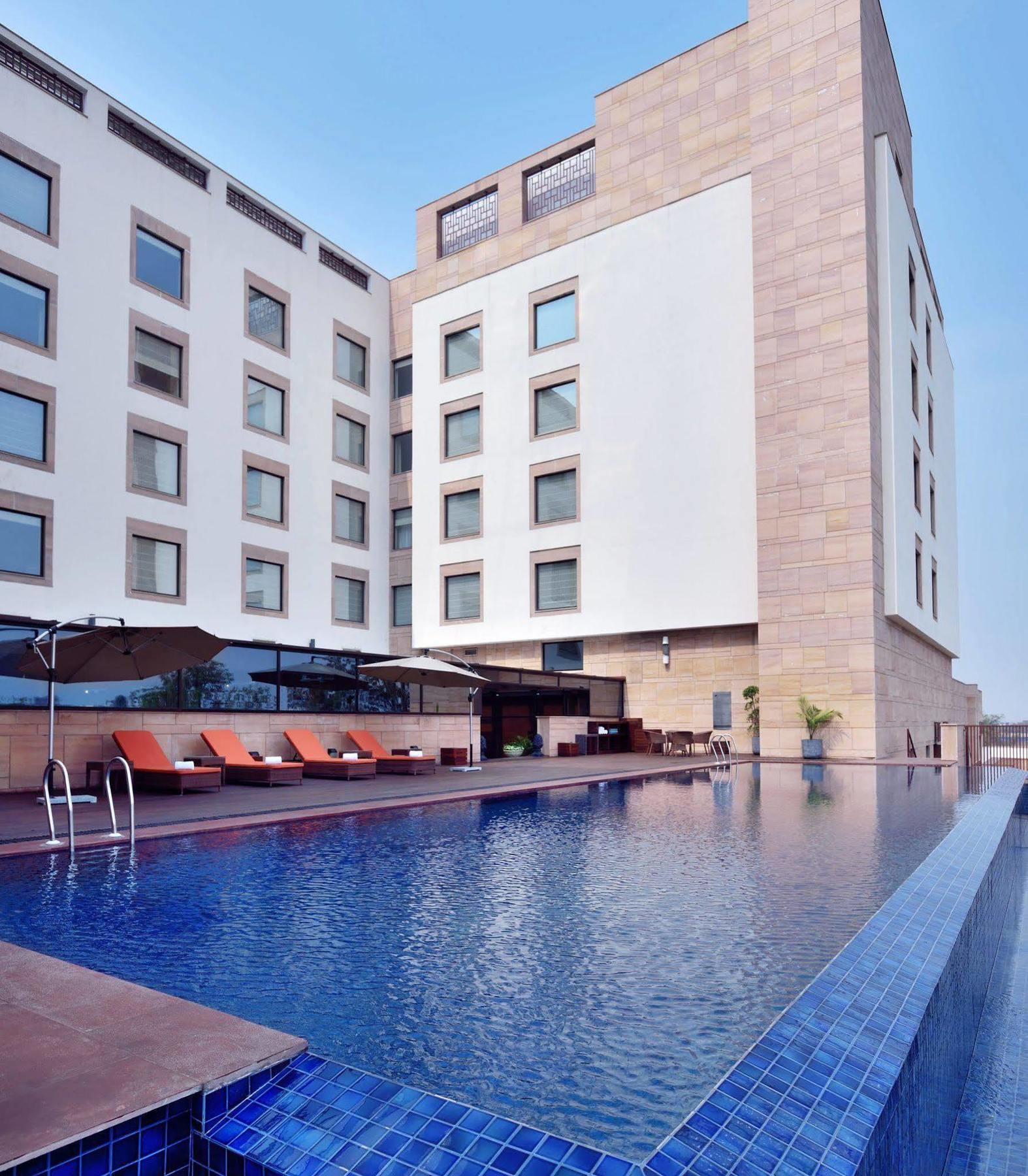 Courtyard By Marriott Raipur Hotel Luaran gambar